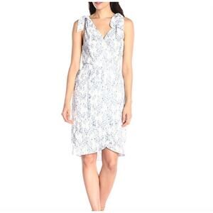 Anthropologie Paper Crown Women's Ruffle Floral V-Neck Short Dress Size Medium